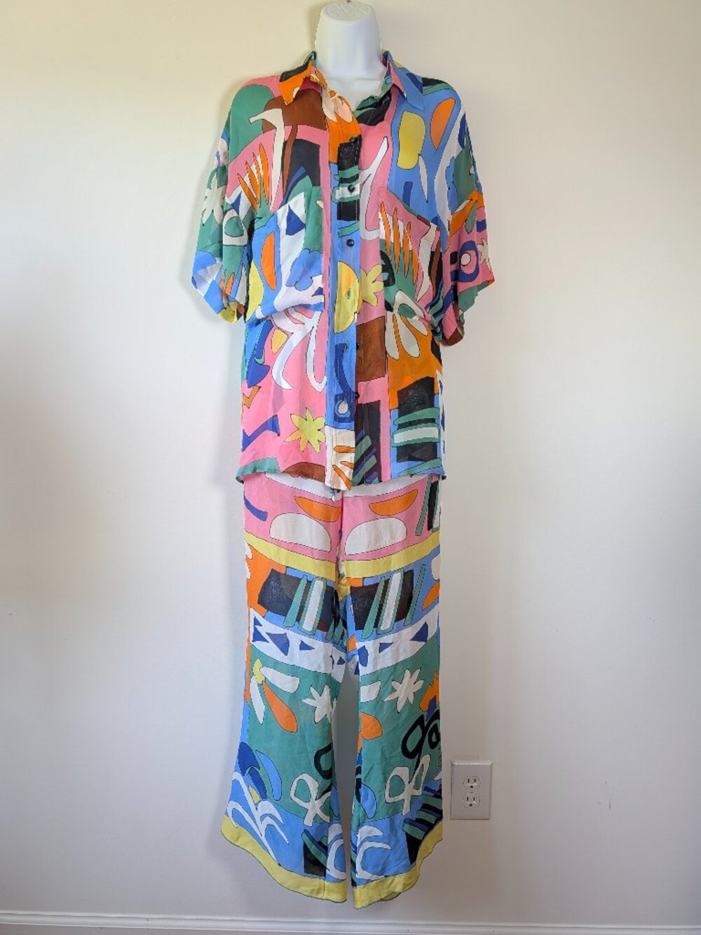 ZARA Multicolor Abstract Print Set NWT – Button-Up Shirt & Wide-Leg Pants L